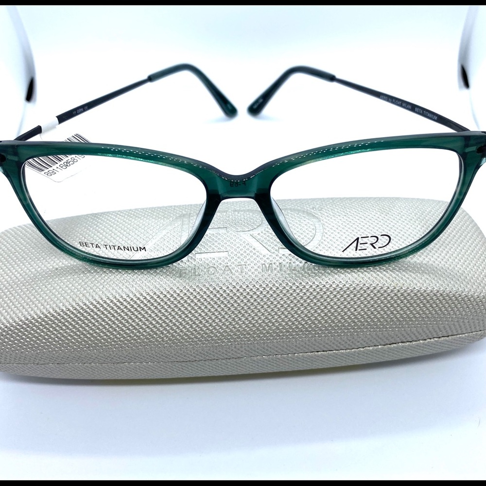 AERO Float Milan Glasses New With Case